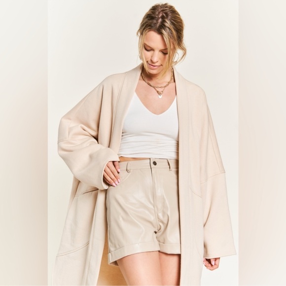 Oversized Knit Cardigan / Coat in Cream - Picture 5 of 8